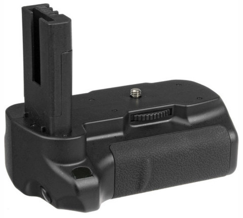 Kit Battery Grip MB-D5000H + 2 Baterias EN-EL9 + Carregador para Nikon Kit Battery Grip MB-D5000H + 2 Baterias EN-EL9 + Carregador para Nikon