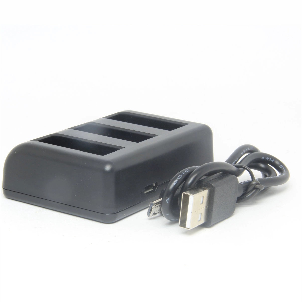 Carregador Triplo BC-GP5C para GoPro HD Hero 5 Carregador Triplo BC-GP5C para GoPro HD Hero 5