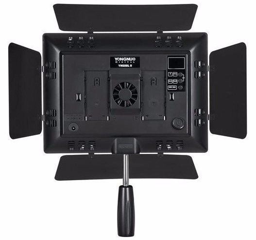 Iluminador de LED Profissional Yongnuo YN600L II