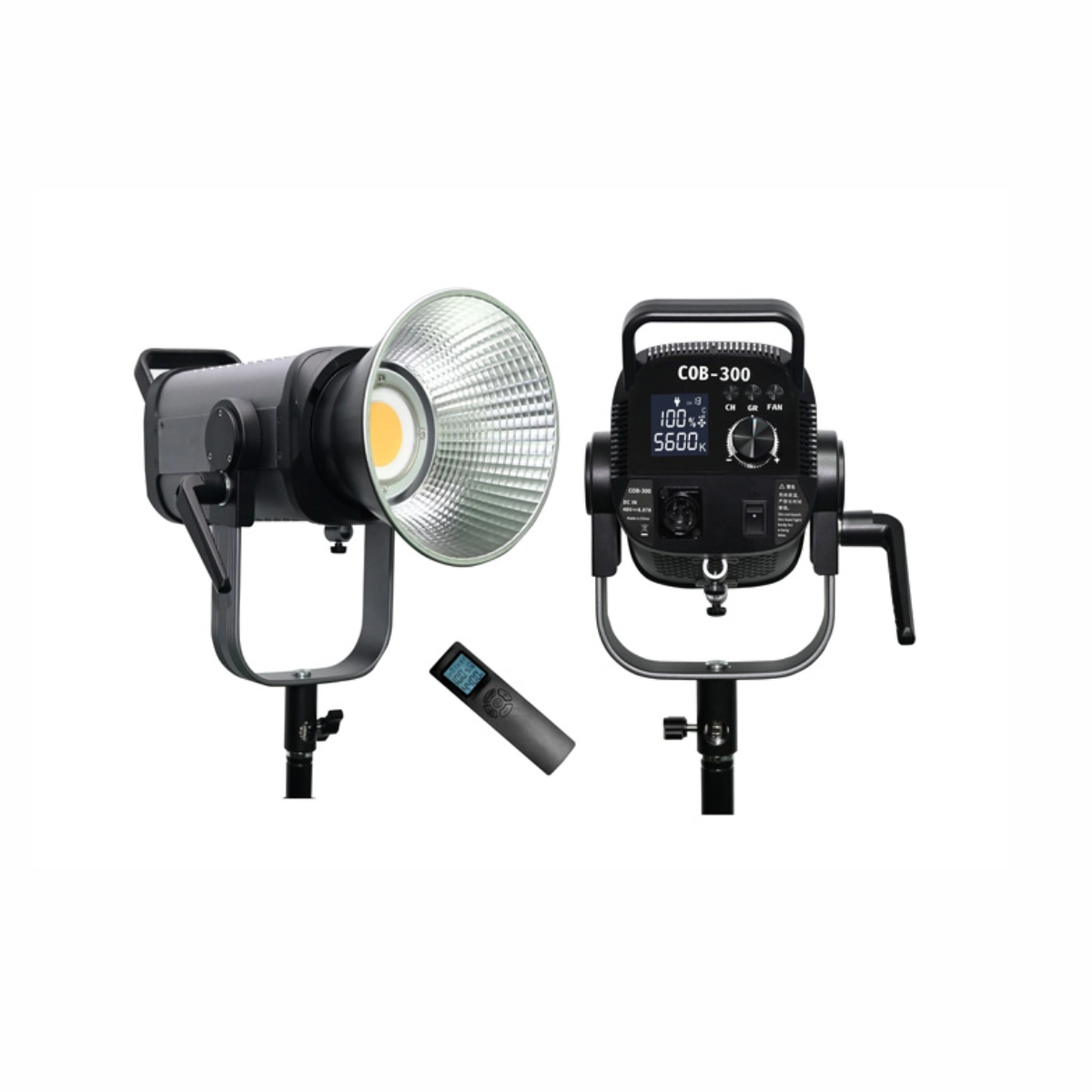 Iluminador Refletor Led COB 300W 5600K com controle remoto Iluminador Refletor Led COB 300W 5600K com controle remoto